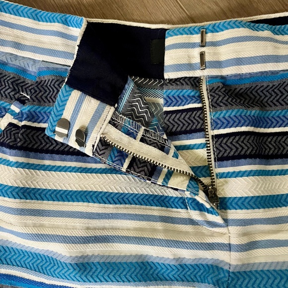 J.‎ CREW Shorts Women Sz 10 Blue White Zig Zag Stripe # 09314 Cotton Blend 34x3” - Picture 7 of 12
